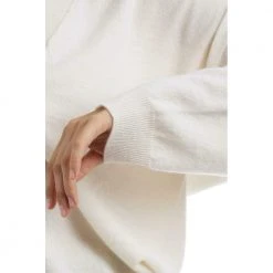 Seventy Cardigans White -dame-cardigans Butikk unnamed file 3332