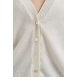 Seventy Cardigans White -dame-cardigans Butikk unnamed file 3334