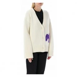 Off White Knitwear OWHB031F22KNI001 White -dame-cardigans Butikk unnamed file 3687