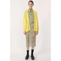 Baum Und Pferdgarten Cardigans Yellow -dame-cardigans Butikk unnamed file 4170