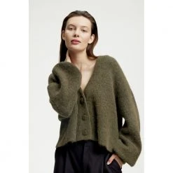 Gestuz AlphaGZ V-Neck Cardigan Green -dame-cardigans Butikk unnamed file 659