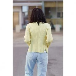 FWSS Yugen Round Neck Genser Yellow -dame-cardigans Butikk unnamed file 809
